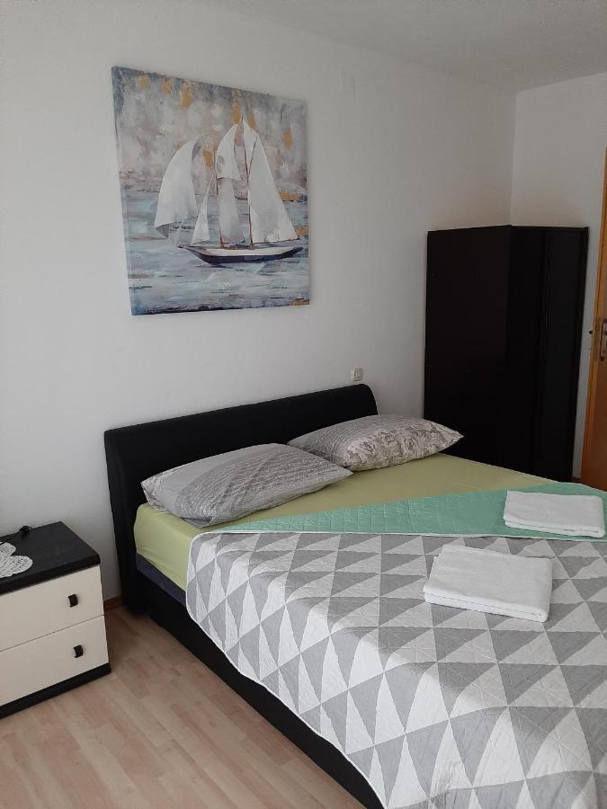פודסטראנה Apartments Ana מראה חיצוני תמונה