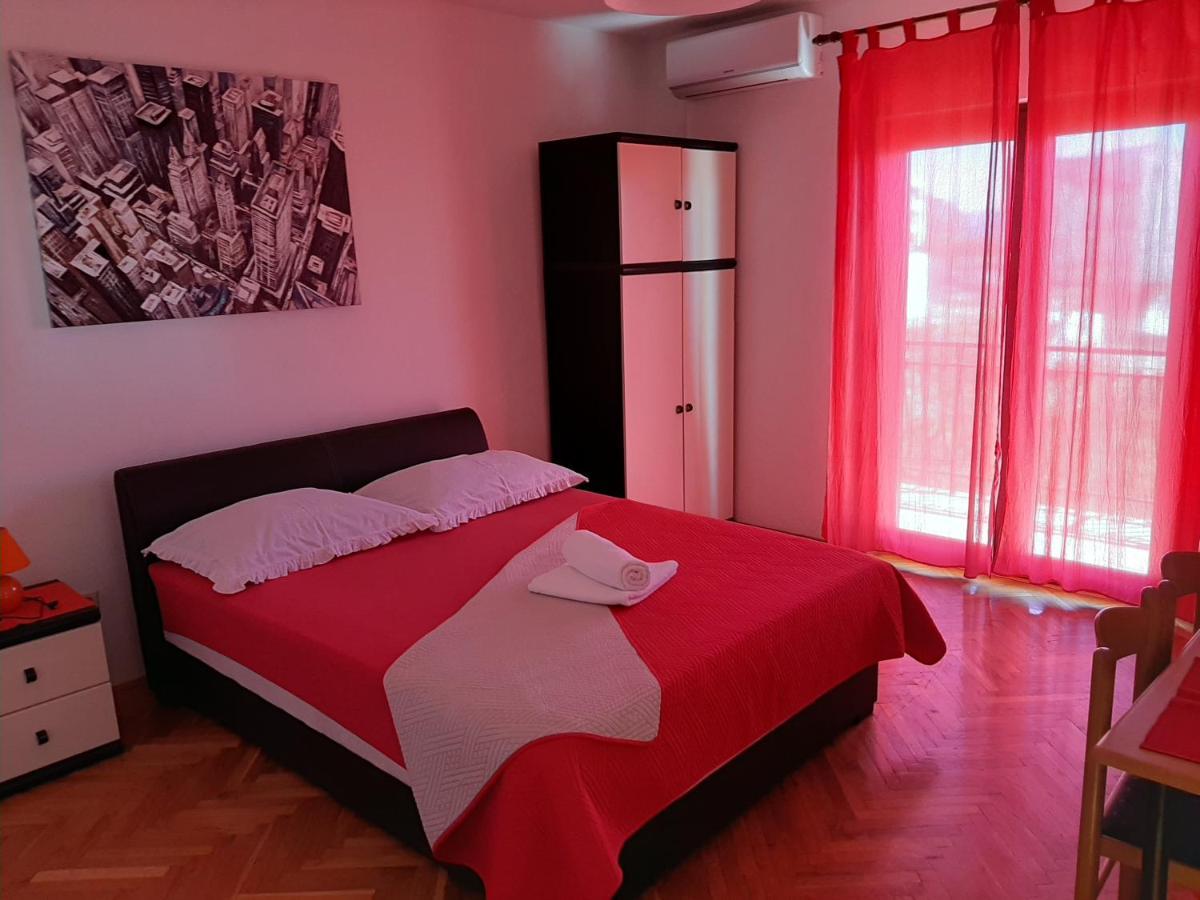 פודסטראנה Apartments Ana מראה חיצוני תמונה
