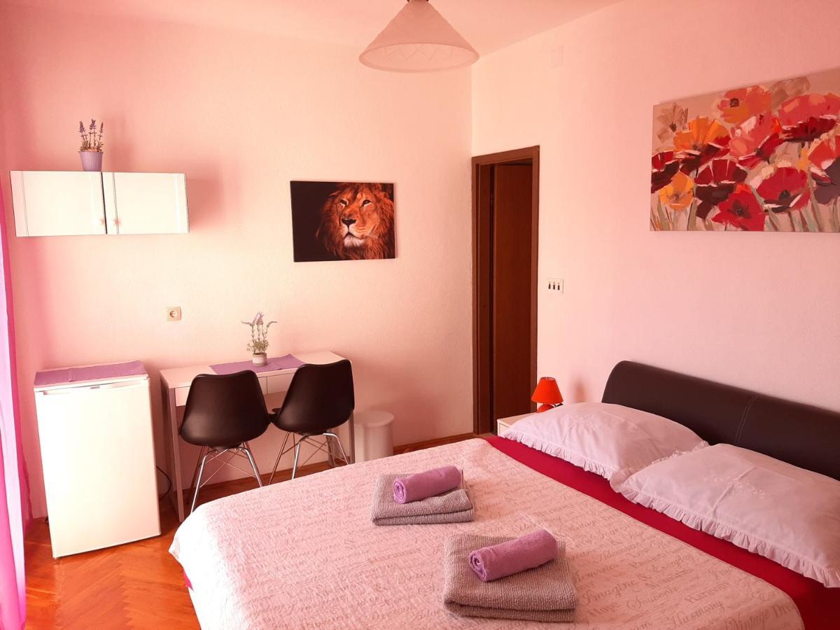 פודסטראנה Apartments Ana מראה חיצוני תמונה