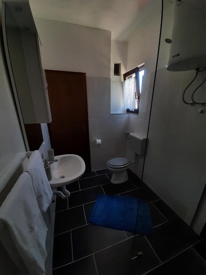 פודסטראנה Apartments Ana מראה חיצוני תמונה
